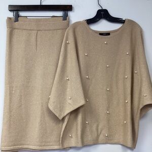 Beautiful twin set metallic skirt/sweater with pearls